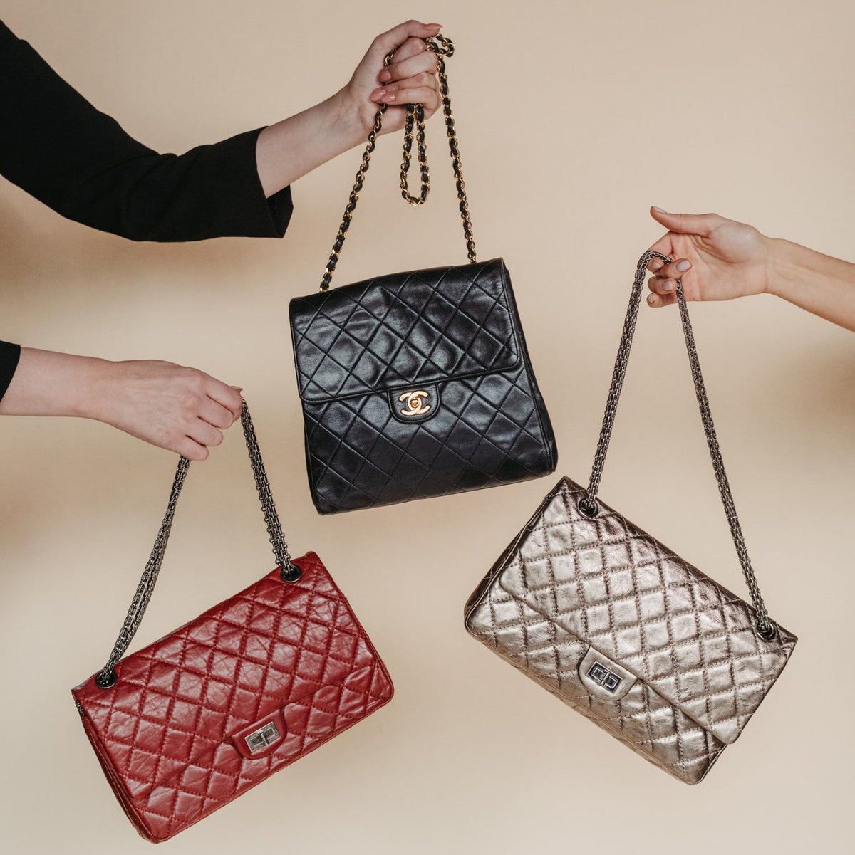 Pre-owned_designer_bag_quickly_delivered_and_insured_shipped