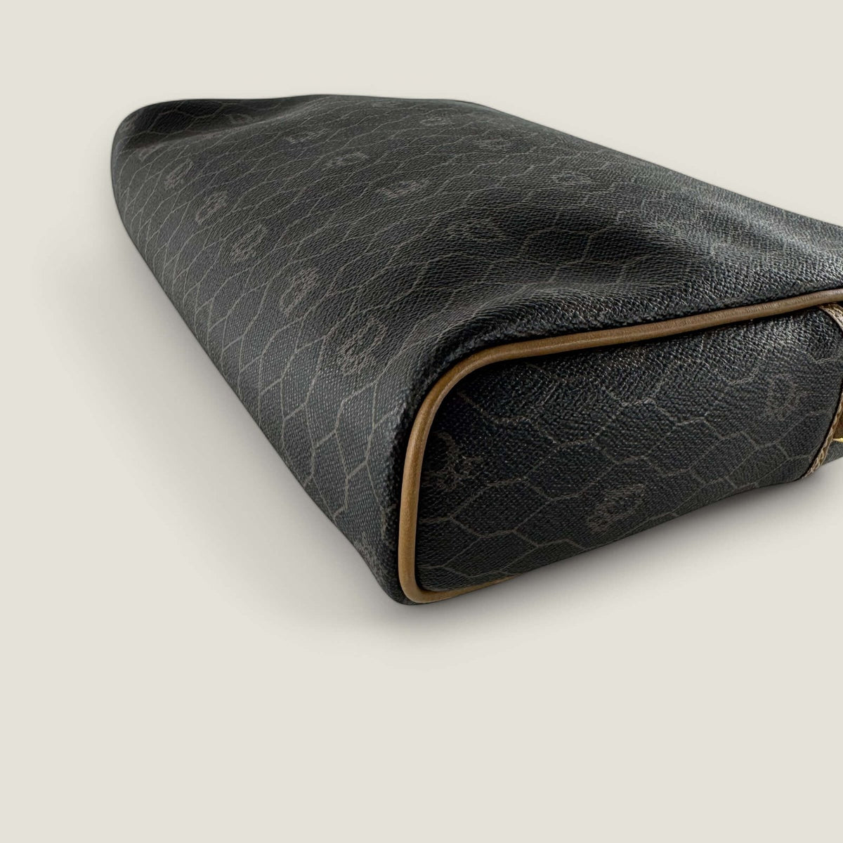 Pre-owned Christian Dior honeycomb coated canvas monogram clutch