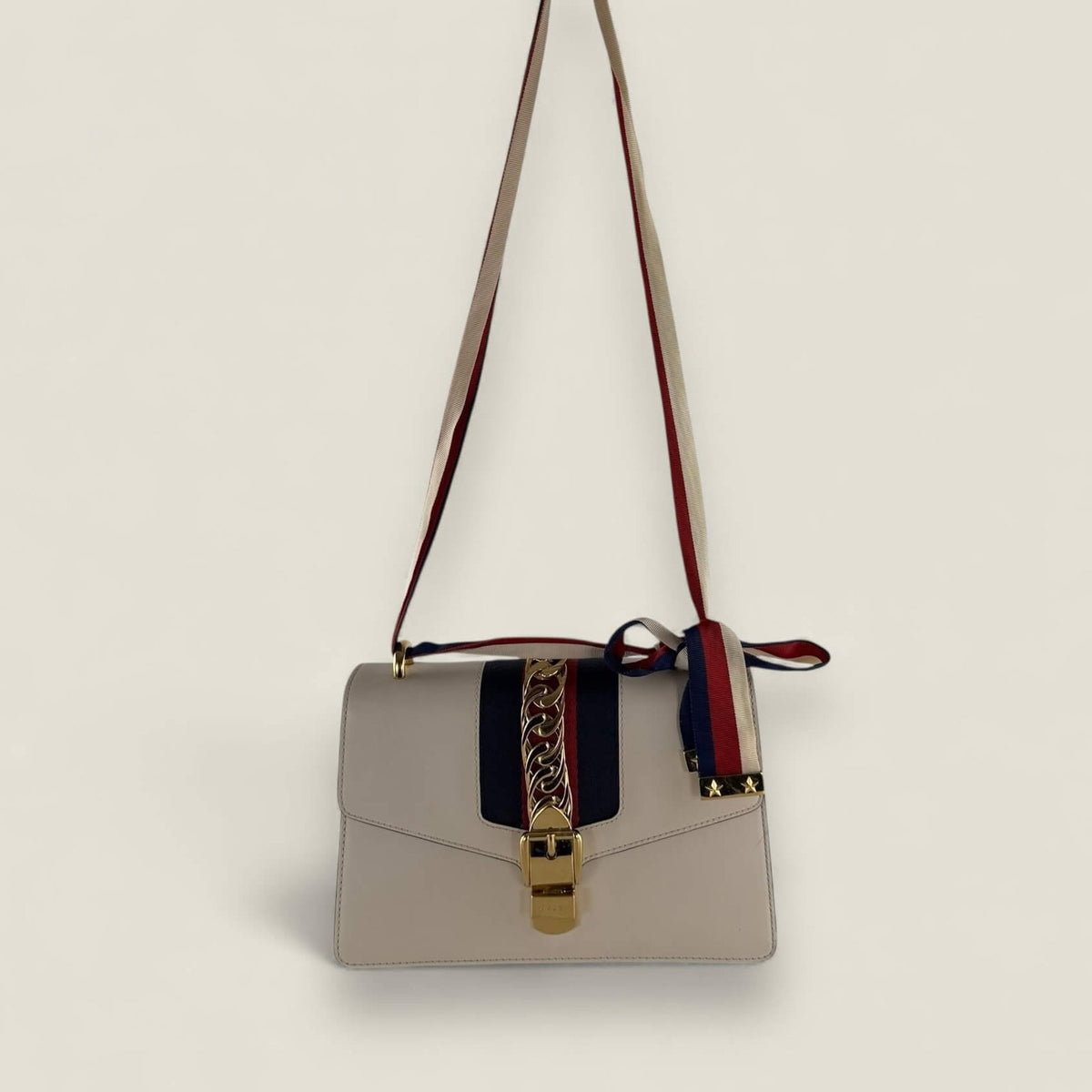 Pre-owned Gucci small Sylvie shoulder bag calfskin