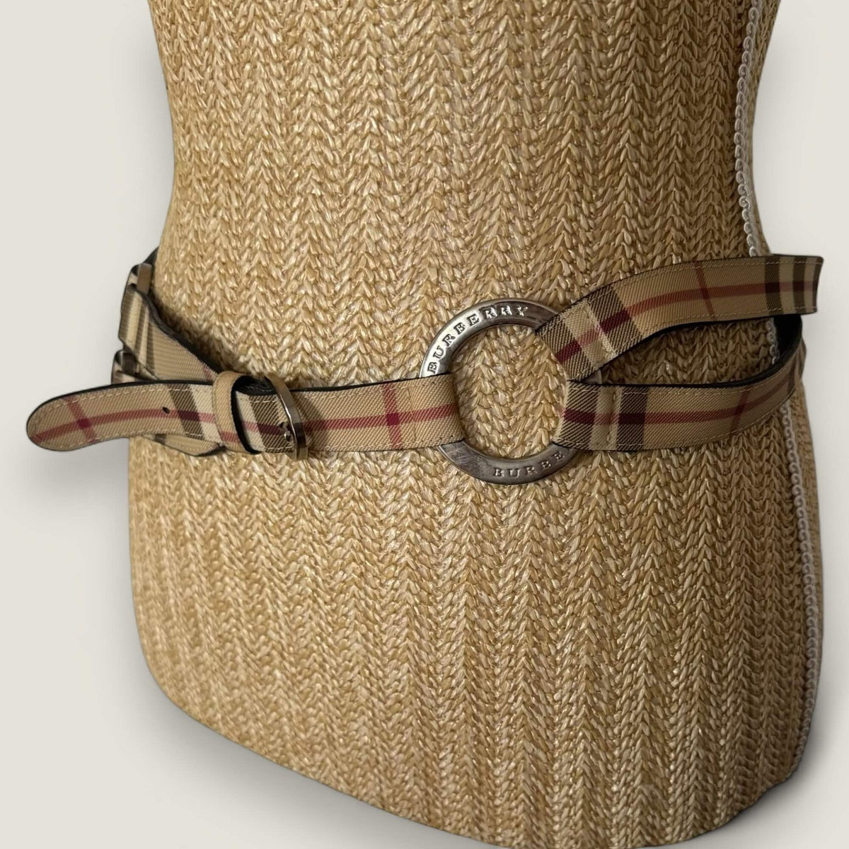 burberry haymarket check belt front