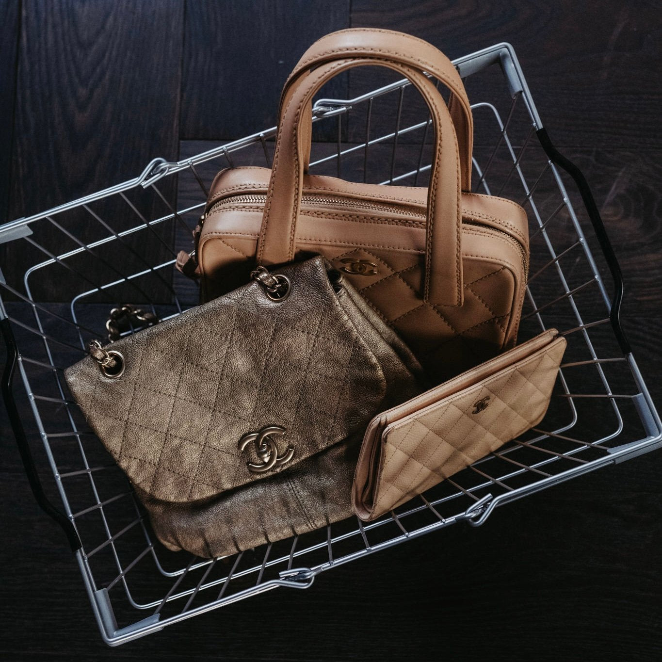 pre-owned designer bag buy